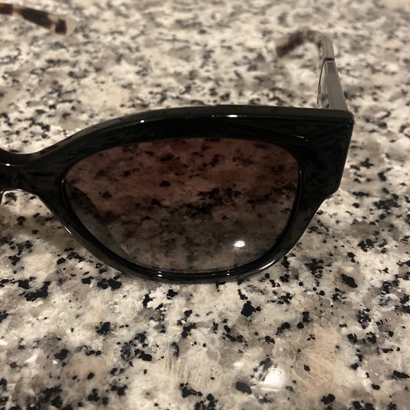 Prada Sunglasses - Picture 4 of 5